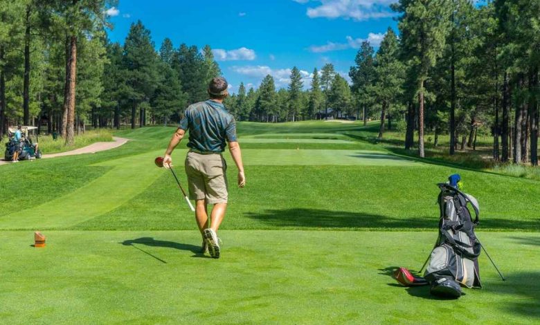 A Beginner playing golf