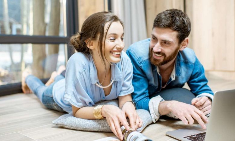 a couple looking for Rental Property 
