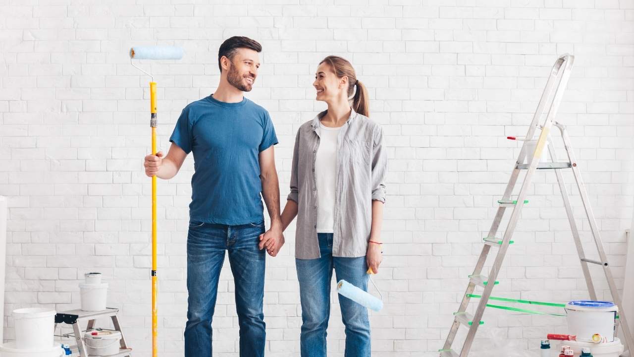 couple doing home repair
