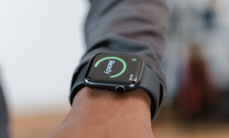 Guy wearing apple watch