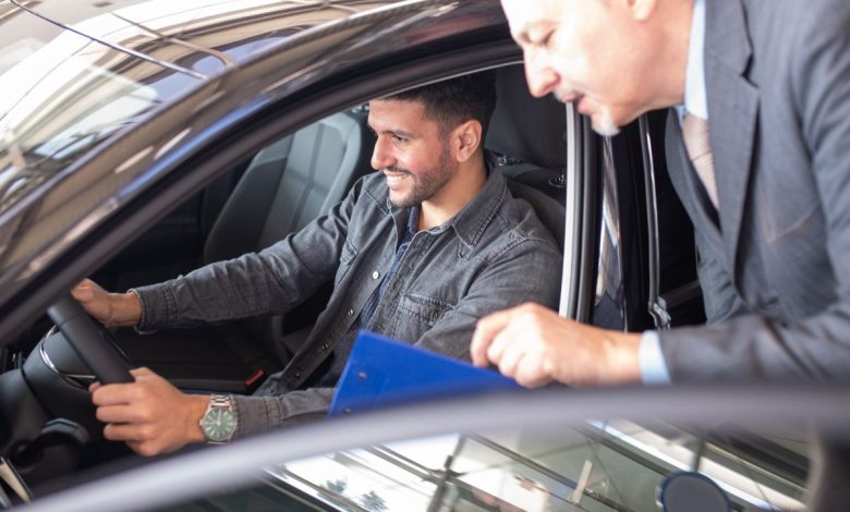 couple buying New Car