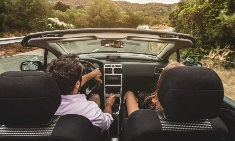 couple on a road trip