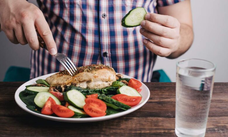 guy eating healthy food