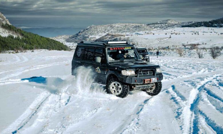 4X4 vehicle in snow