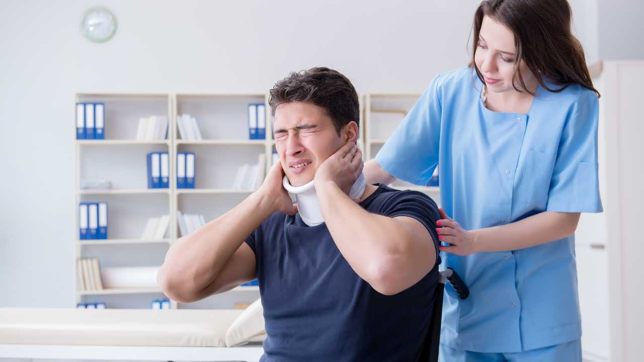 A guy with neck injury