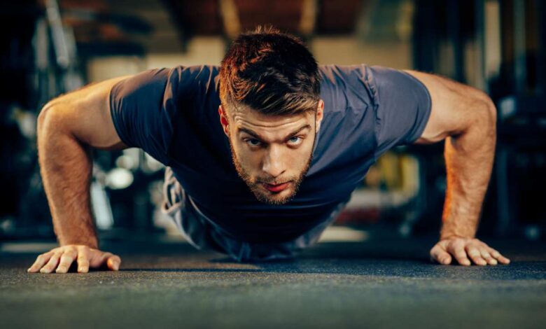 guy doing pushups