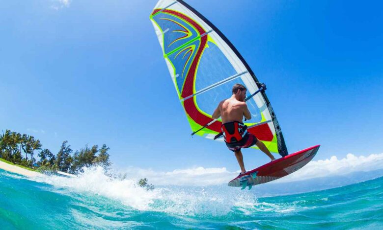 windsurfing
