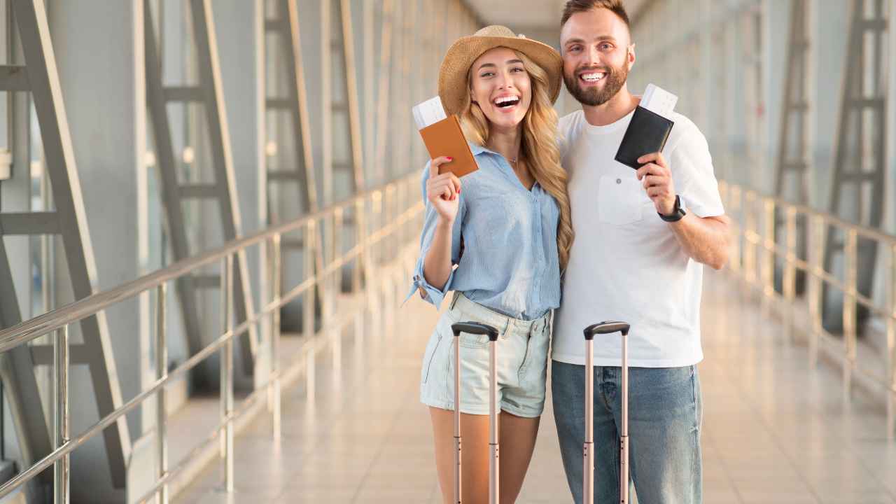 couple Traveling