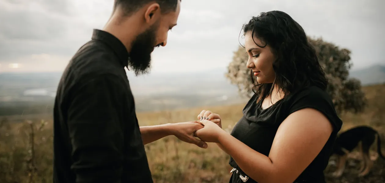 couple holding hands symbolizing life path 11 compatibility